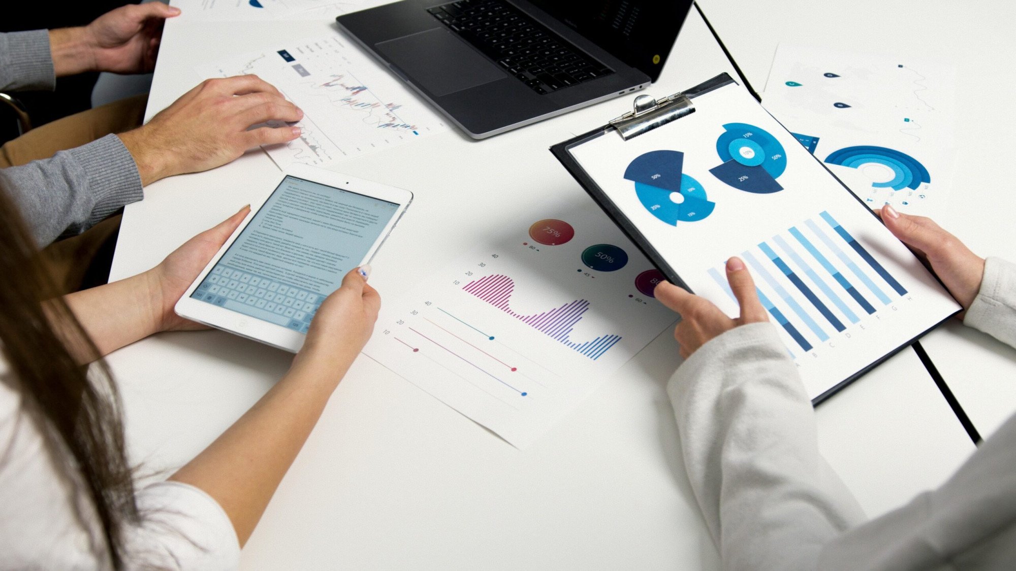 Investimentos para Empreendedores: Fazendo o Dinheiro da Empresa Render